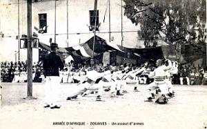 1369- Armee d'Afrique - Zouaves - Un assaut d'armes